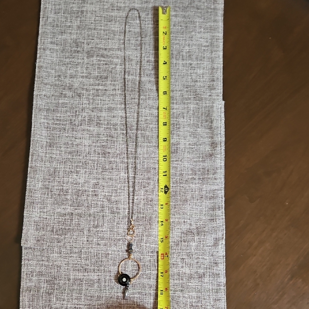 Elegant Black Pendant Necklace